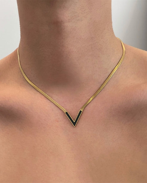 Fallen Angel Black Image 3