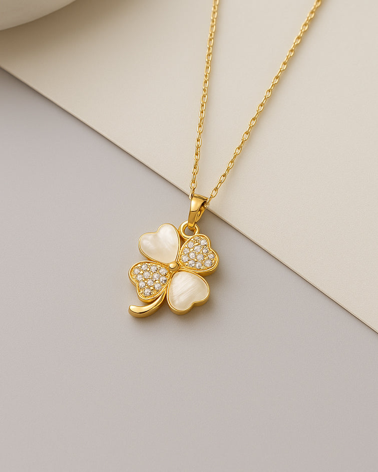Kate Gold Image 3